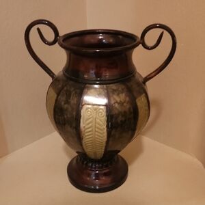 Elegant Brown and Gold Vase
